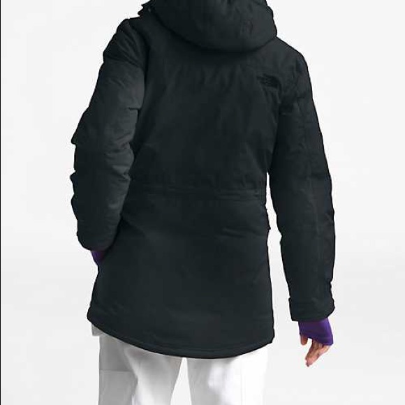 The NORTH FACE REIGN ON DOWN Parka - Picture 5 of 11